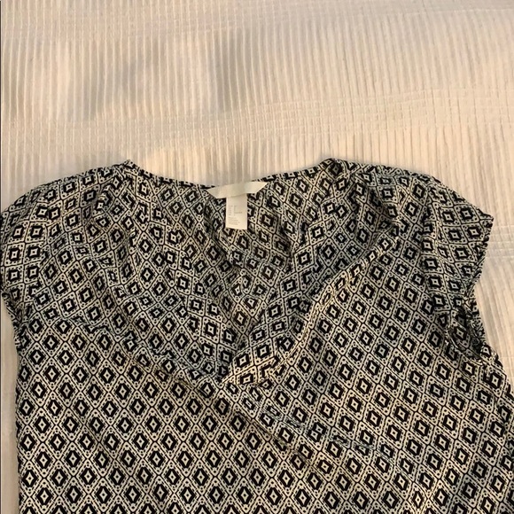 H&M Patterned Blouse - Picture 2 of 7